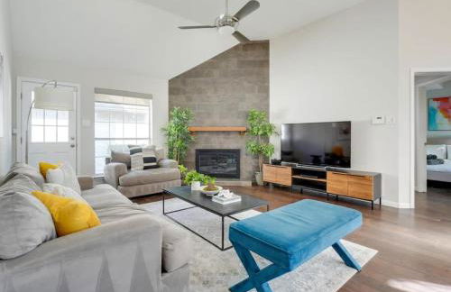 3-BD 2-BA Northern Dallas Retreat Hot Tub and BBQ - Photo 6