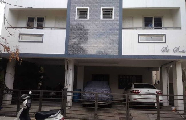 S4 SRUTHI SERVICE APARTMENT - Foto 8