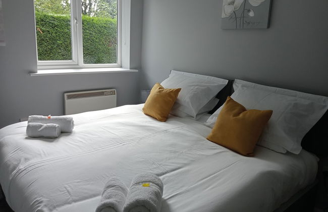 Beautiful and Secluded ,detached Garden Apartment - Foto 1