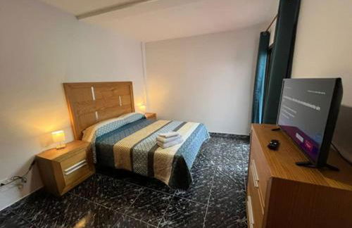 3 dormitorios. Terraza. Bus stop - Foto 12