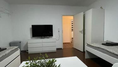 3 Wohnungen in einem Haus, ideal bis 14 Personen - Foto 2