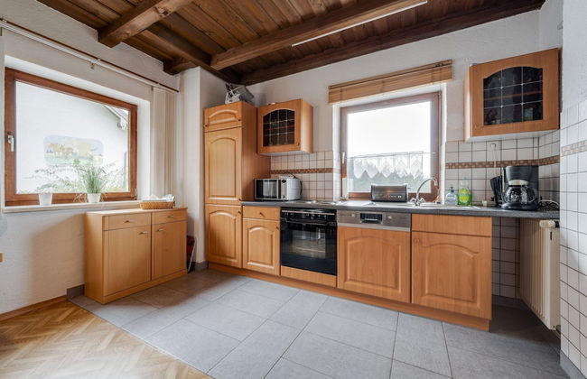 Beautiful Holiday Home in Viechtach With Views - Photo 27