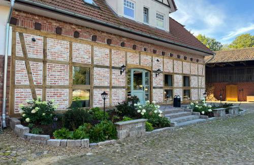 Schloms Hof - Foto 61