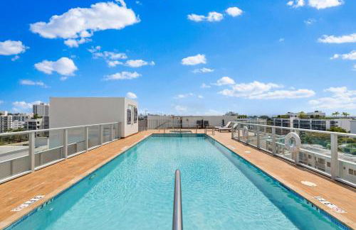 Luxury Condo with Rooftop Pool - 5-Min to Beach - Foto 55