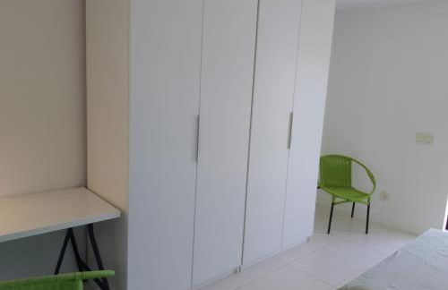 Apartamento con parking gratuito a 500 m de la playa - Photo 19