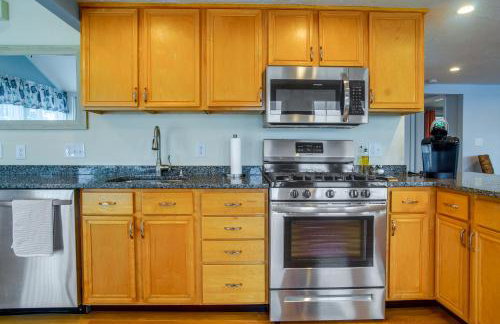 Sun-Soaked Wareham Cottage with River Access! - Foto 10