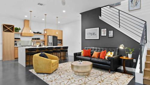 Full Duplex ATX Modern Creekside Retreat 2 Pools - Foto 3