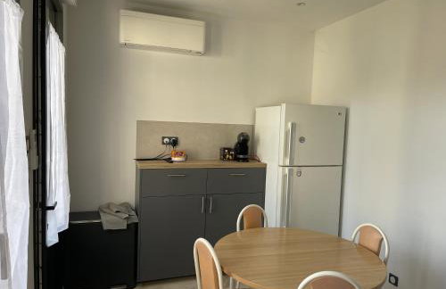Petit Gîte avec terrasse - Foto 6