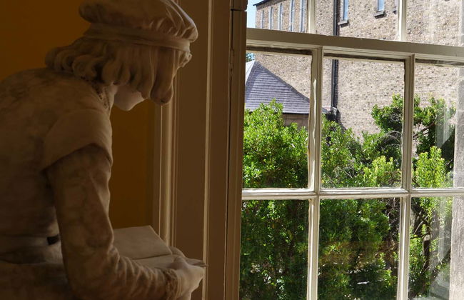 Entrance to the Museum of Literature Ireland - Photo 6