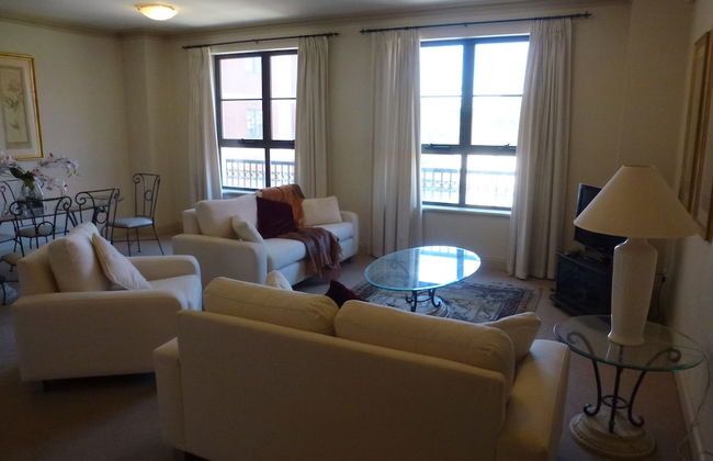 City Escape 2BD in Adelaides East End 2 - Photo 8