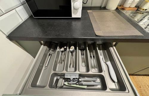 Town centre 1 Cozy king size bed ensuit shower - Foto 15