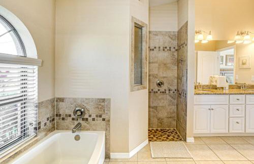 Near Golf and Beaches Luxe Home in Rotonda West! - Foto 17