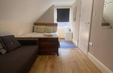 Cosy London Home with 2 Bedrooms - Foto 11