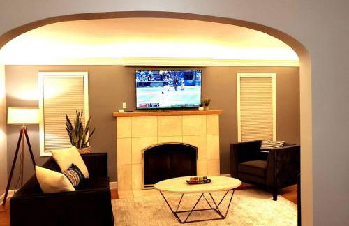 Cozy Home for Family & Friends Gathering - Foto 7