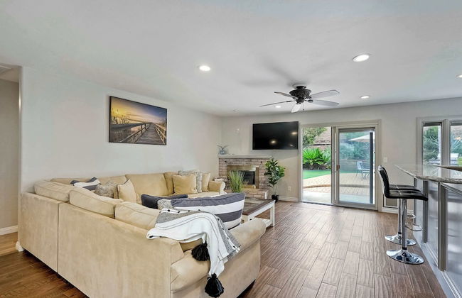 Carlsbad Charm 3 BDR Stunner! - Foto 14