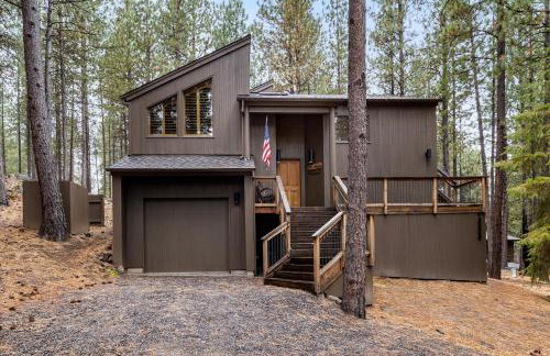 Treehouse Cabin Hot Tub Sauna Game Room - Foto 9