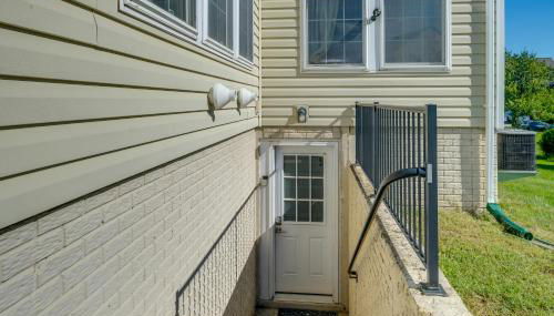 20 Mi to Downtown DC Pet-Friendly Lorton Apt! - Foto 4