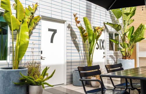 Simple La Jolla Epic bungalow #7 - Photo 13