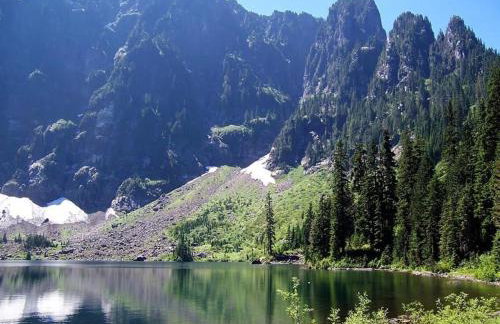 Chase's River Cabin - Hot-tub Firepit & Fireplace - Foto 34