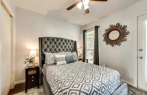 Modern Lux 2BD Pool DFW South Irving I22 - Foto 8