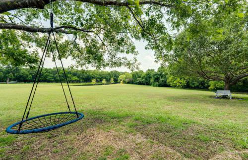 10 Acres with Hot Tub and Pond Luxury Melissa Villa! - Foto 41