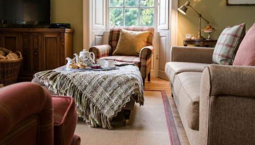 Abbey House - Photo 3