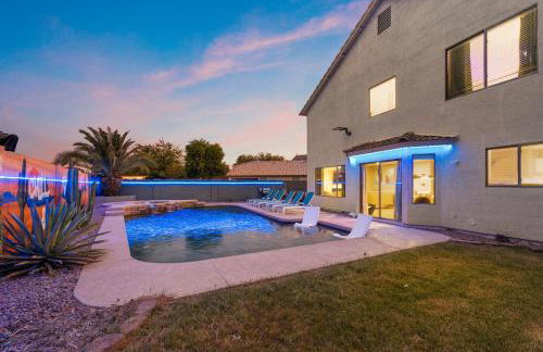 Chill and Relax Luxury Retreat with Pool Spa Game Room and Steam Room - Foto 47