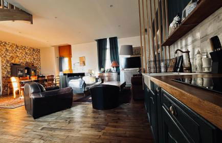 Ancienne école proche du Puy du Fou - Photo 3