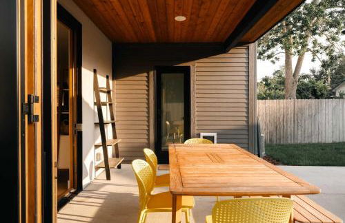 Colorful Sunnyside Escape - Walk to Dining & Parks - Foto 50