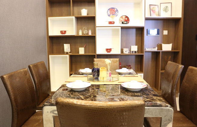 Beautiful Domain 2 Bedrooms - Photo 22