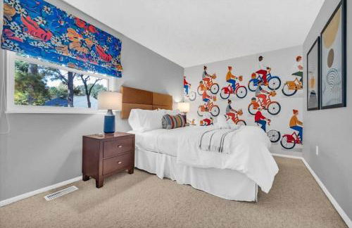 Renovated townhome on bike path includes bikes - Foto 18