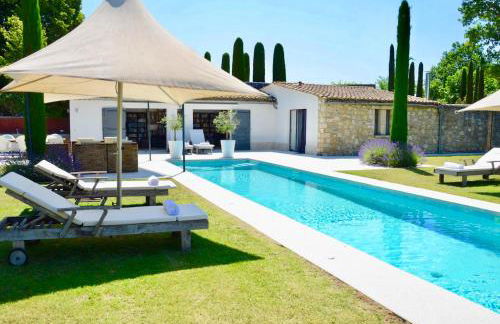 maison bertuli Oliviers Aircon, heated saltwater Pool, 2 Bedrooms - Foto 42