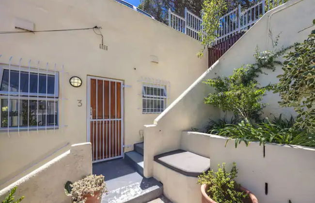 Perfect Getaway in Clifton - Photo 34