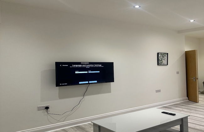 Charming 1-bed Apartment in Walton on the Naze - Photo 27