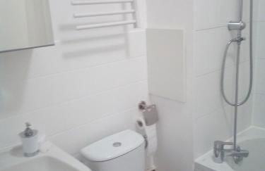 Appartement tt confort prox tram et GARE ou CHU Hautepierre à 5 minutes - Photo 15