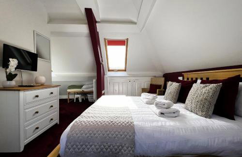 6 Shanklin Manor - family friendly apartment in Shanklin Old Village - Photo 24