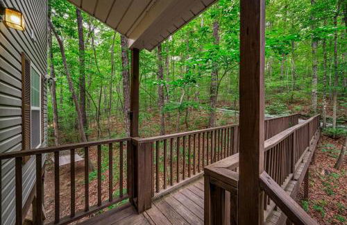 Peaceful Hideaway Treehouse near Little River Canyon - Foto 16