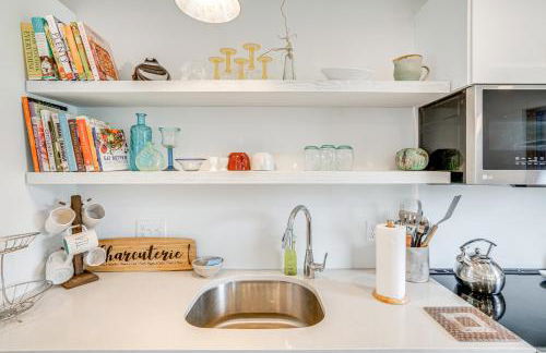 Lakefront Hinsdale Home about 10 Mi to Pittsfield! - Photo 6