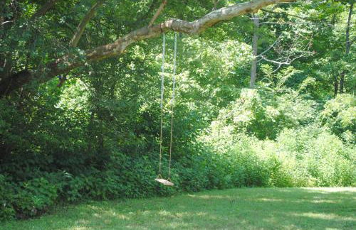 24-Acre Cottage with Hot Tub about 10 Mi to Blowing Rock - Foto 26