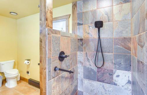 Riverfront Retreat in Nathrop Fire Pits and Hot Tub - Foto 17