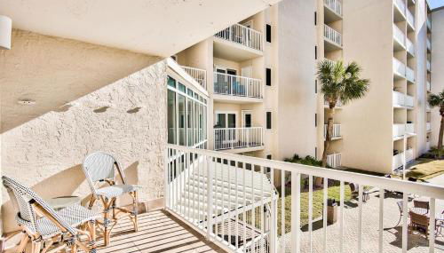 Holiday Surf and Racquet Unit 211 - Foto 5