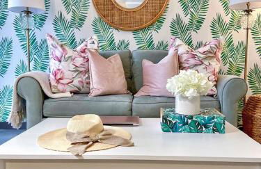 Pink Paradise at Seascape. Getaway by the beach! - Foto 11