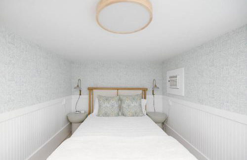 Late Summer Specials - 2 blocks to Beach - Backyard - Walk to Boardwalk - Foto 31