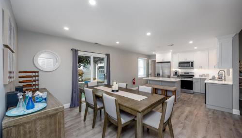 A Shore Thing - Spacious House w Large Deck, BBQ, Linens & Pet Friendly - Foto 4, stove