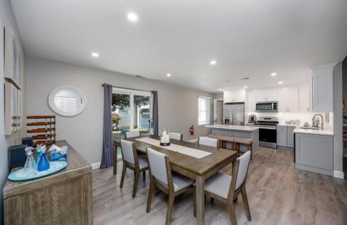 A Shore Thing - Spacious House w Large Deck, BBQ, Linens & Pet Friendly - Foto 3