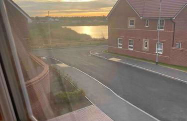 Chester House, Hampton Water 3 bed by Belmont Places - Foto 20