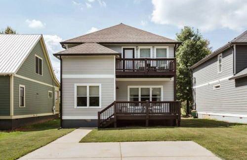 Meet Me in Athens I Beautiful 4-Bdrm House I 1 Mile to DT and Mins to UGA - Foto 3