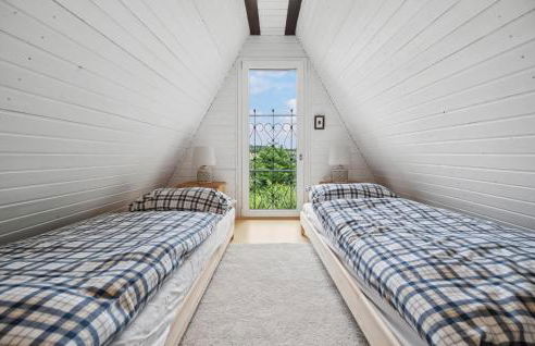 1 Bedroom Awesome Home In Weischlitz - Foto 19