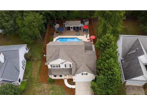 Tropical Oasis with Tiki Bar, Firepit, Seasonal Pool - Foto 63