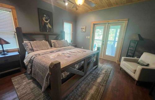 Nantahala Nook, cabin w/hot tub,game room, & wifi - Foto 27